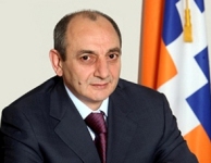 bako%20saakian%202.jpg